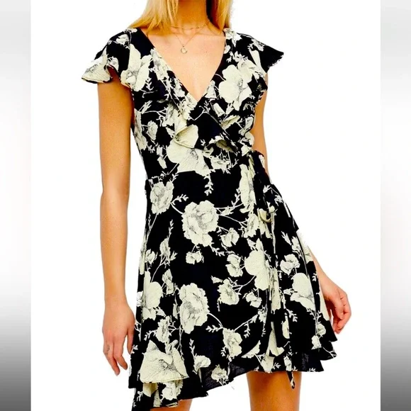 Free People floral boho Wrap Dress - Picture 2 of 9